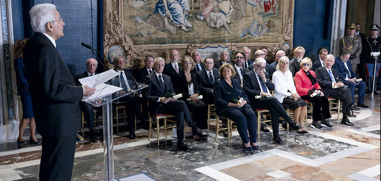 Carlo Pesenti riceve dal presidente Mattarella  L’insegna di cavaliere dell'ordine "al merito del lavoro"