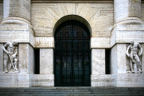 Borsa di Milano - Ingresso del Palazzo Mezzanotte