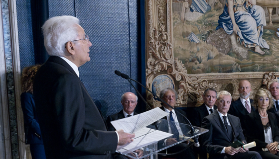 Carlo Pesenti riceve dal presidente Mattarella  L’insegna di cavaliere dell'ordine "al merito del lavoro"
